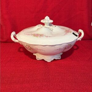 Johnson Bros. Elegant Pink Floral Soup Tureen